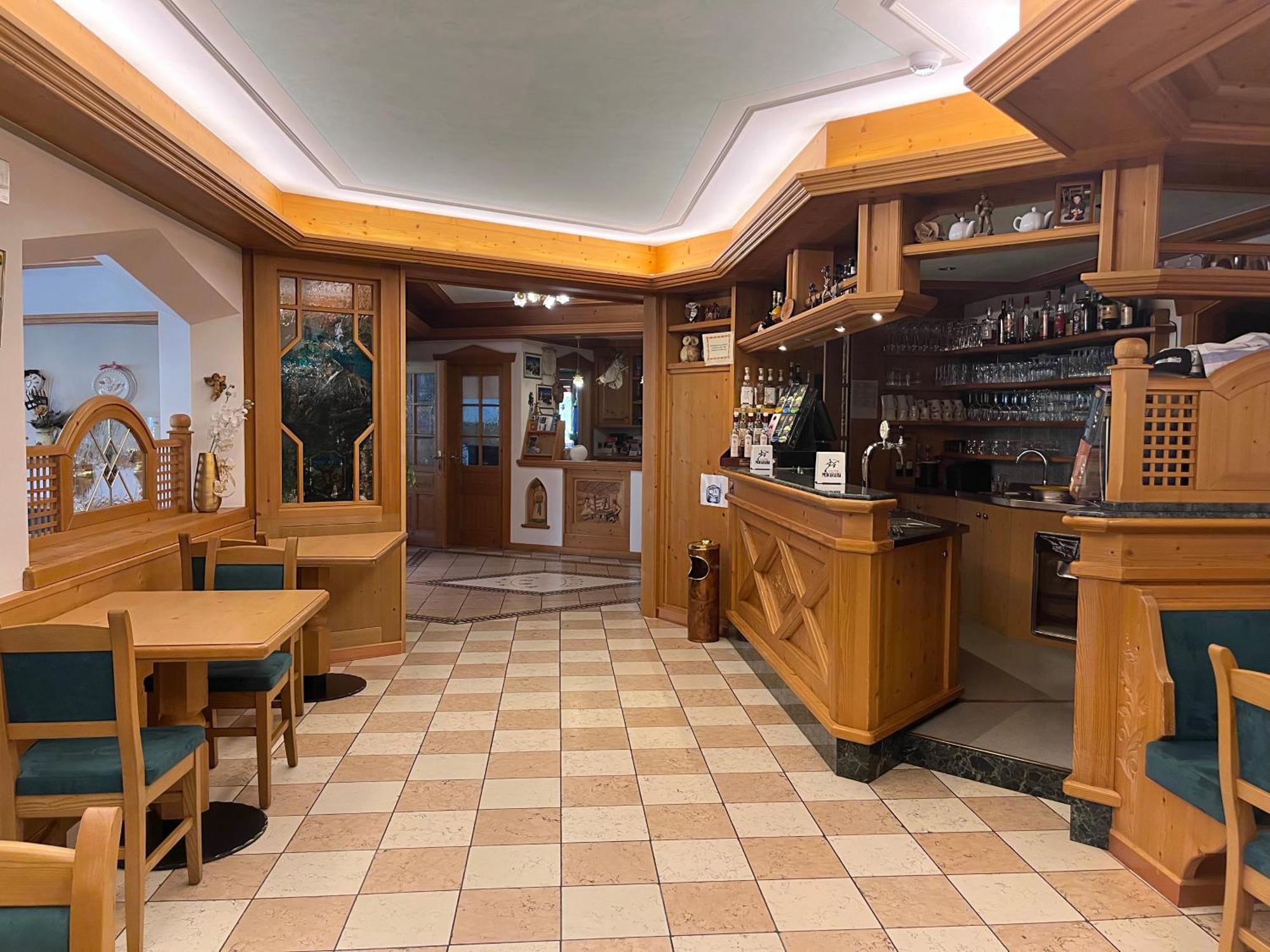 Dolomiten Hotel Irma Canazei Εξωτερικό φωτογραφία